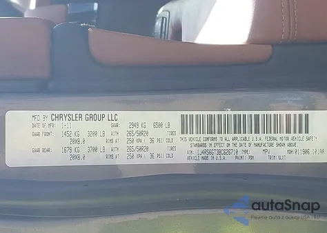 2011 Jeep Grand Cherokee Overland z USA, uszkodzony, nr VIN 1J4RS6GT3BC626710